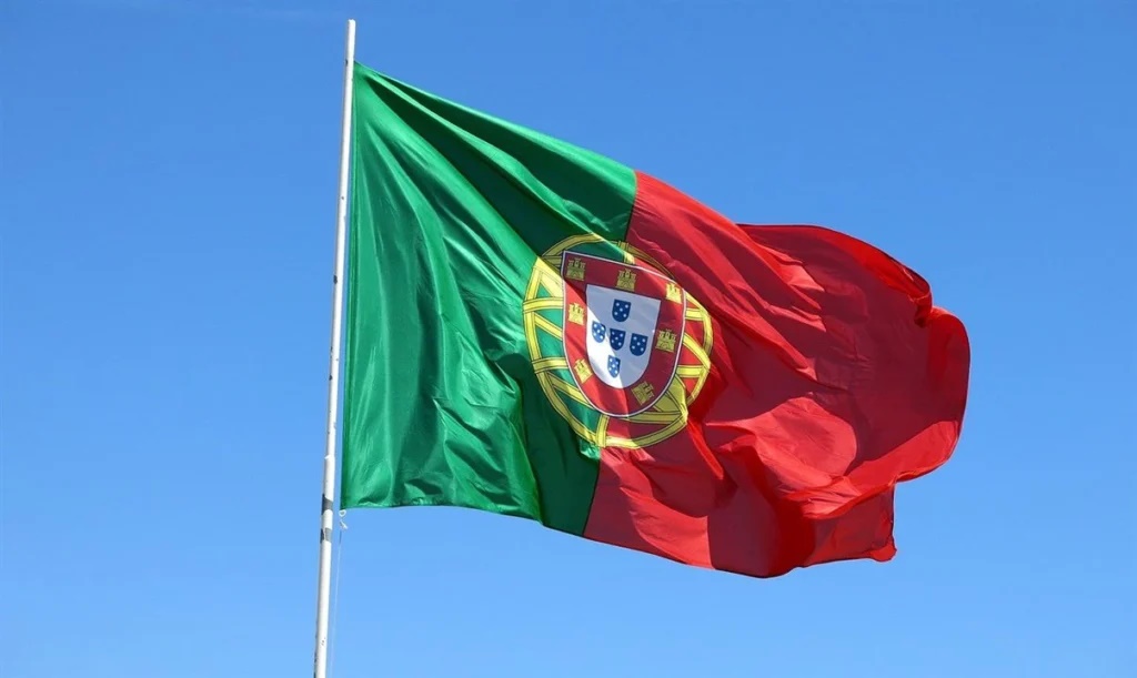 Mais de 5 mil brasileiros podem ser expulsos de Portugal, caso não deixem o país voluntariamente