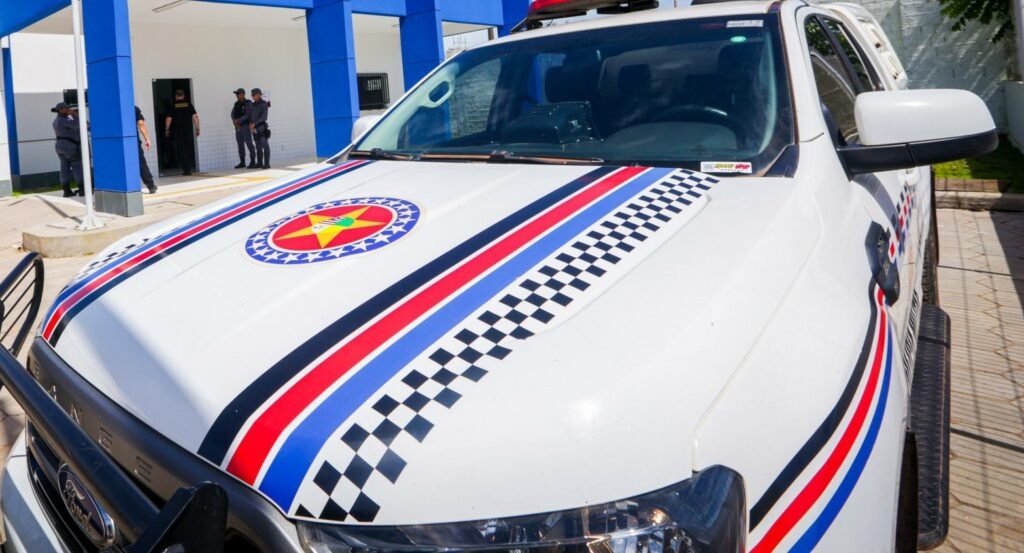 Líder de facção foragido do Ceará é preso em São Luís com arma de uso restrito