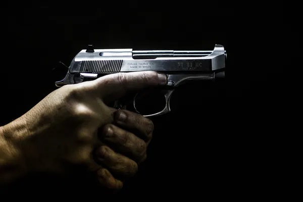 Após soldado da PM ser assaltado, dois suspeitos são mortos pela polícia, em São Luís