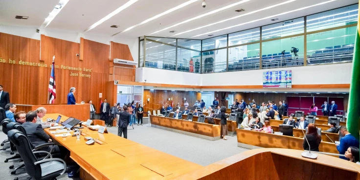 Deputados articulam pedido de abertura de CPI contra vice-governador