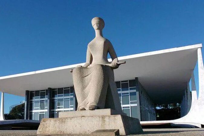 STF unifica teto salarial e limita penduricalhos no Judiciário e no MP
