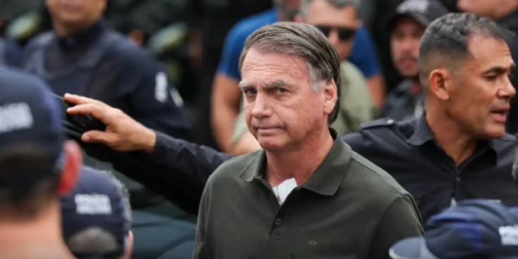 Delegado pede ao STF para ouvir Jair Bolsonaro sobre arma apreendida