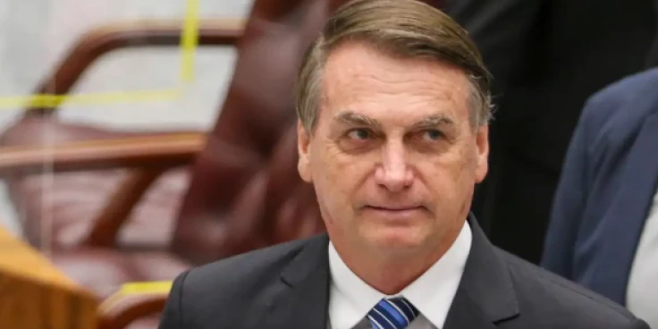 Exército entrega armas de Bolsonaro à PF e informa falta de duas