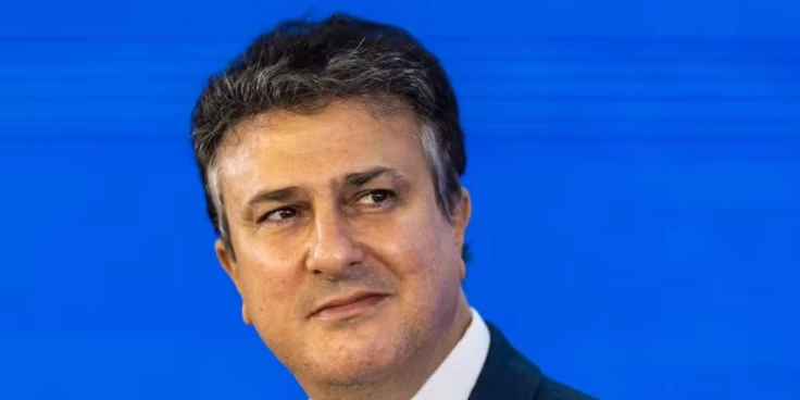 Camilo Santana quer aproximar Lula e Alcolumbre para destravar pautas no Senado