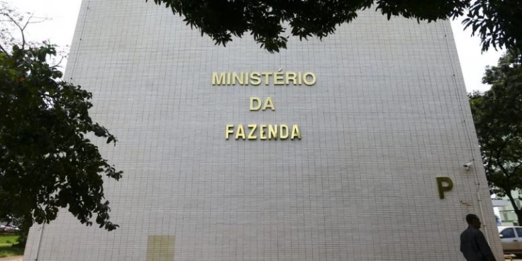 Governo Central tem superávit de R$ 10,8 bilhões em julho